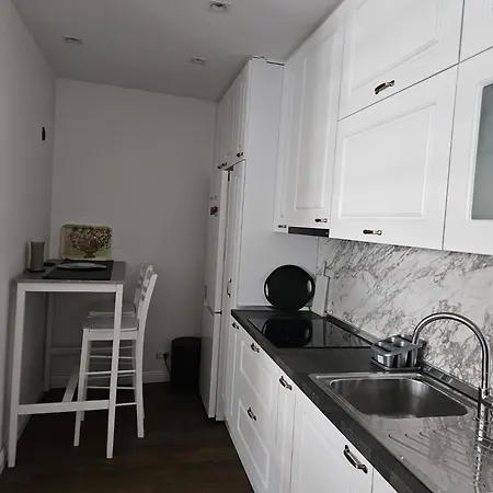 Hotel apartamentowy Golden *